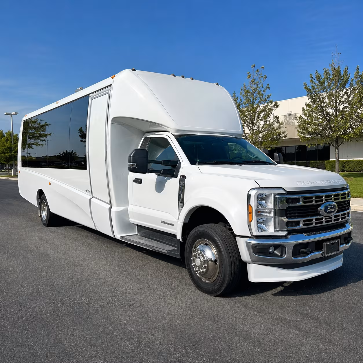minibus rentals for smaller mcallen prom squads
