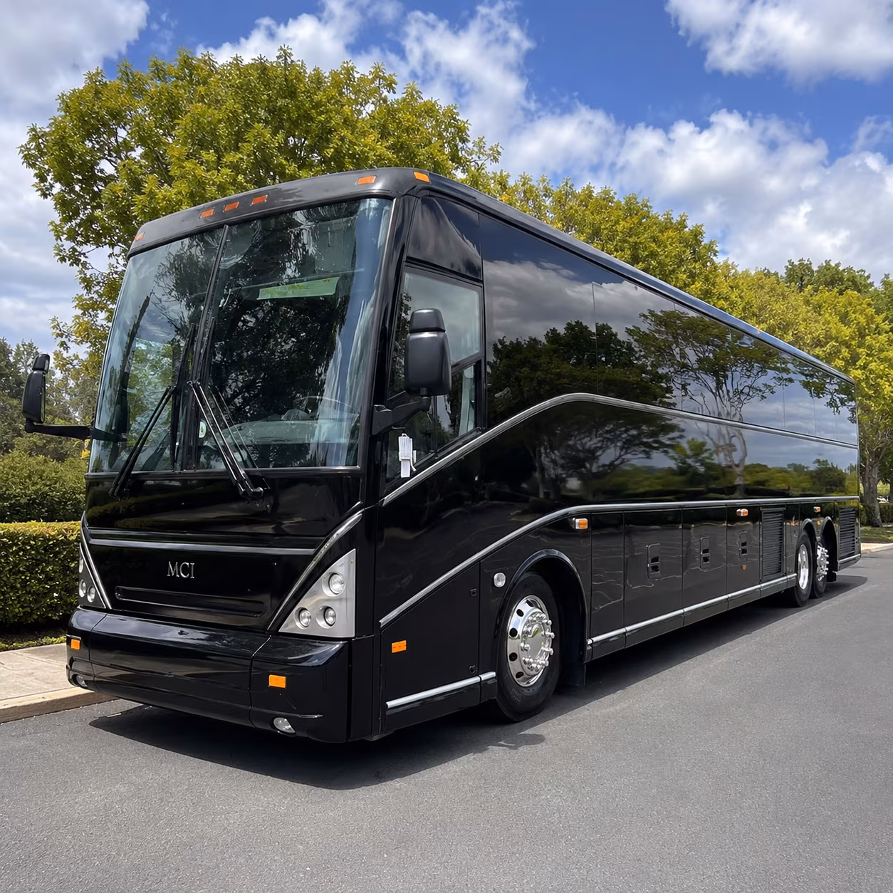 shuttle buses for mcallen business parks and corporate campuses